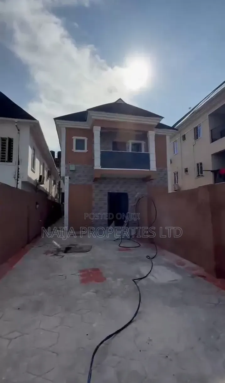 3bdrm Duplex in Lbs, Sangotedo for sale in Sangotedo