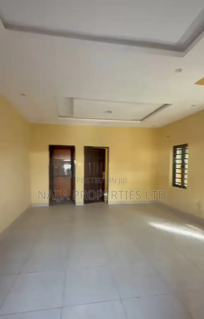 3bdrm Duplex in Lbs, Sangotedo for sale in Sangotedo