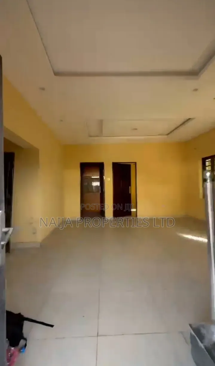 3bdrm Duplex in Lbs, Sangotedo for sale in Sangotedo