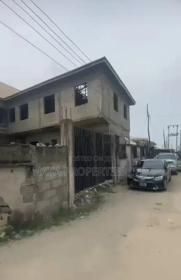 1bdrm Block of Flats in Awoyaya for sale in Awoyaya