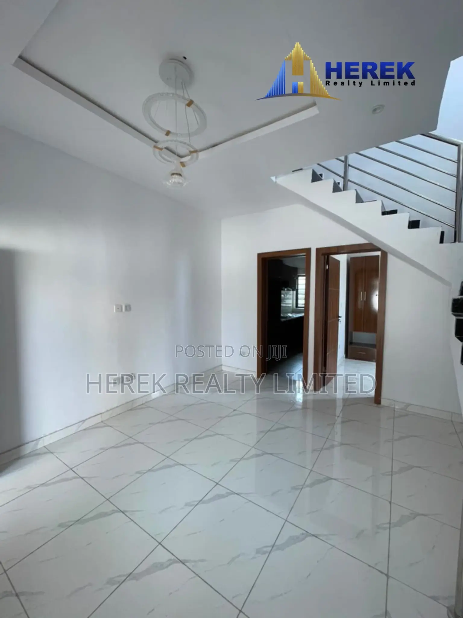 3bdrm Duplex in Ajah for sale in Ado / Ajah