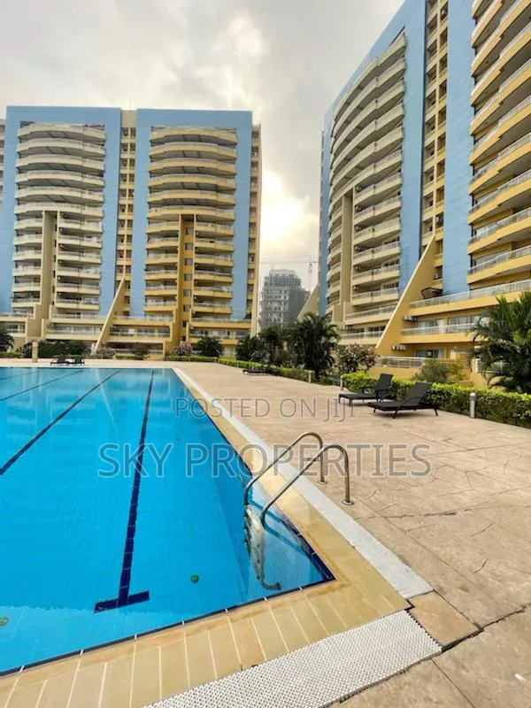 3bdrm Apartment in Banana, Old Ikoyi for sale in Old Ikoyi