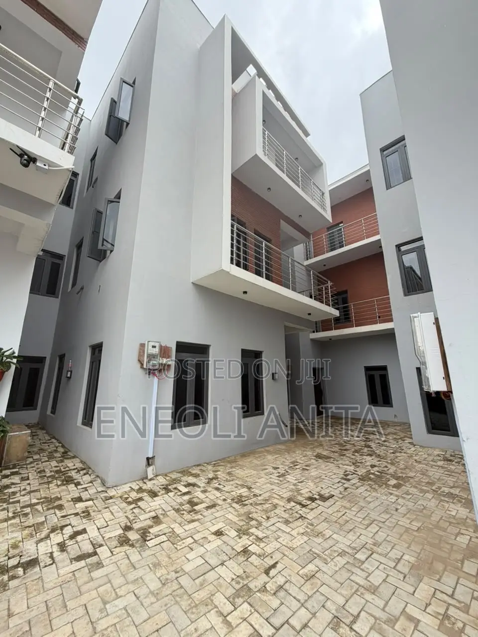 4bdrm Duplex in Mabushi for sale in Mabushi