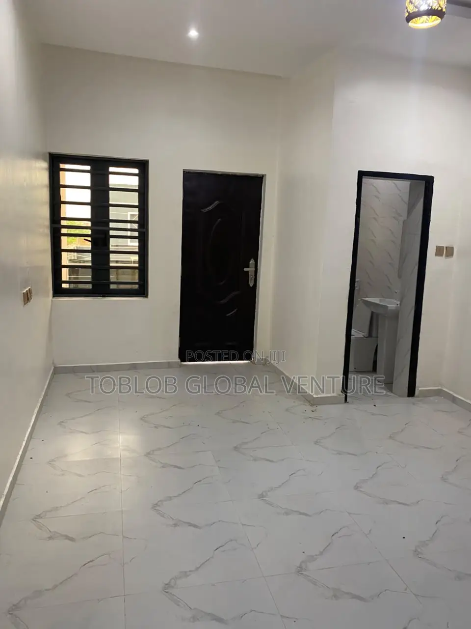 4bdrm Duplex in Akobo for sale in Akobo