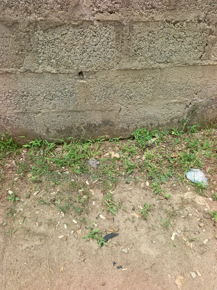 Commercial Land for Sale in Lugbe, Abuja. 3000 Sqm. in Sabon Lugbe