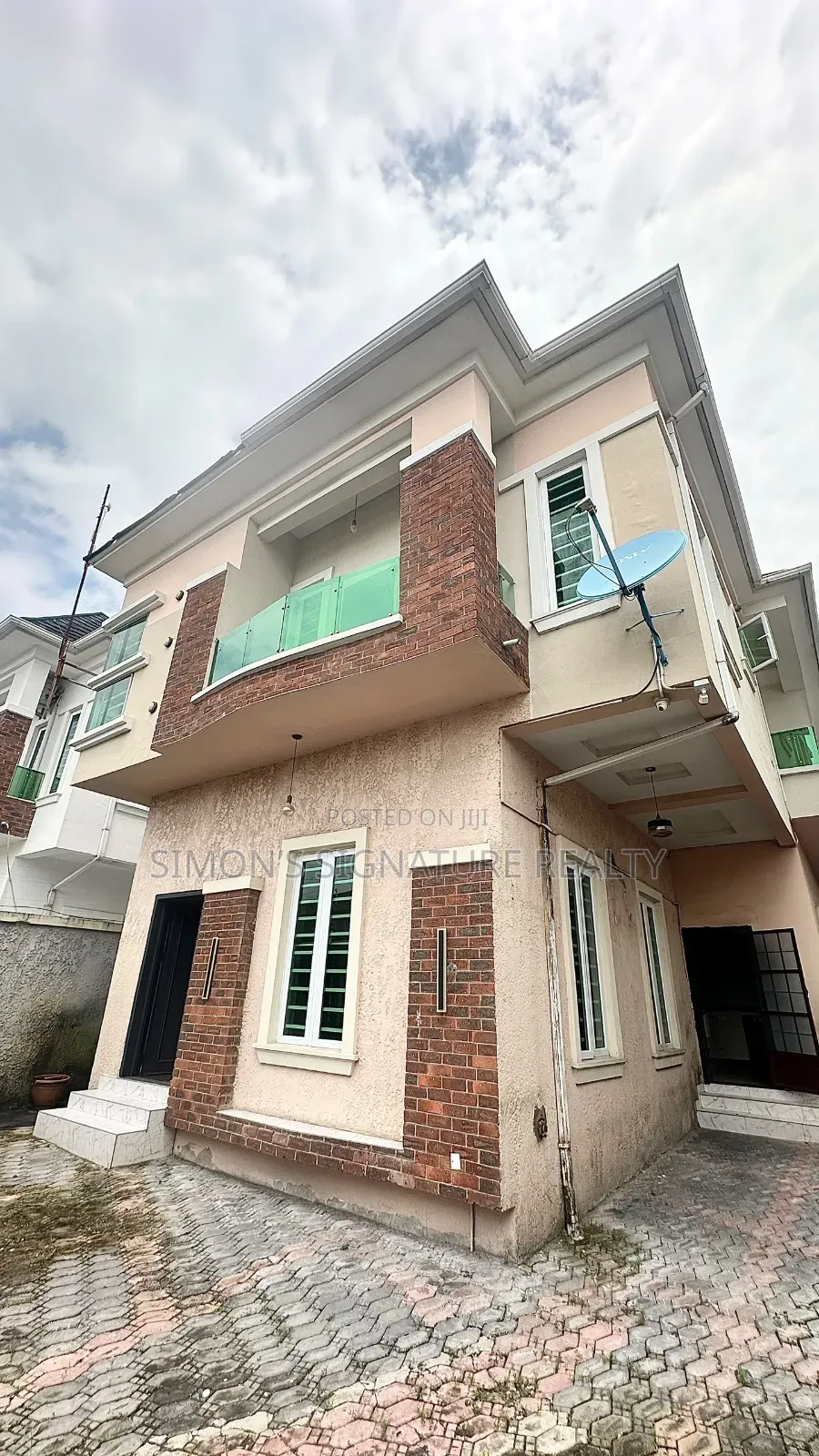 4bdrm Duplex in Osapa london for rent in Osapa london