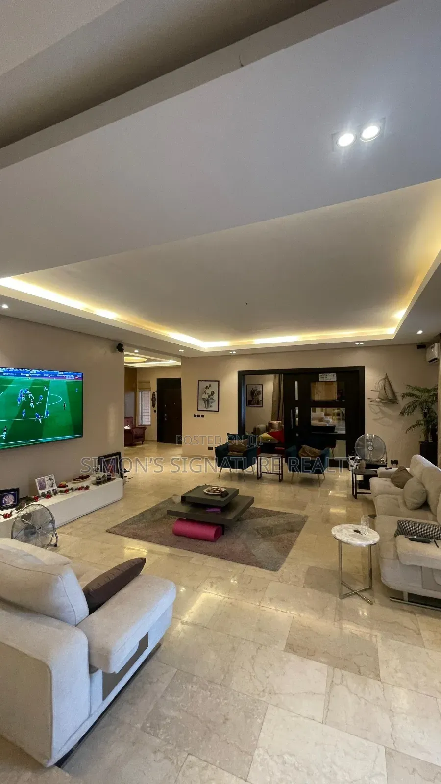 Furnished 5bdrm Duplex in Northern Foreshore, Chevron for sale in Chevron
