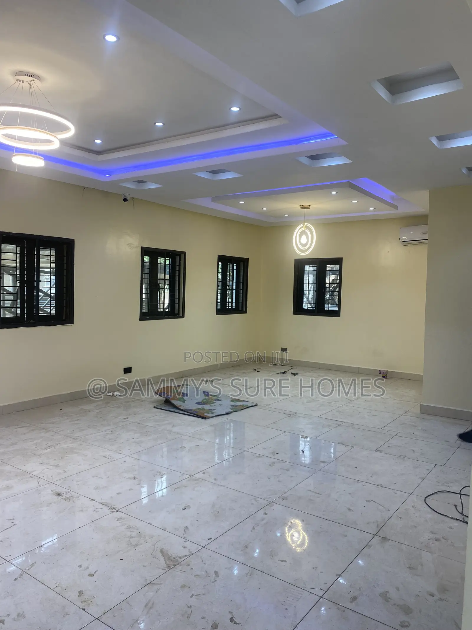 4bdrm Duplex in Wid Estate Idu for rent in Idu