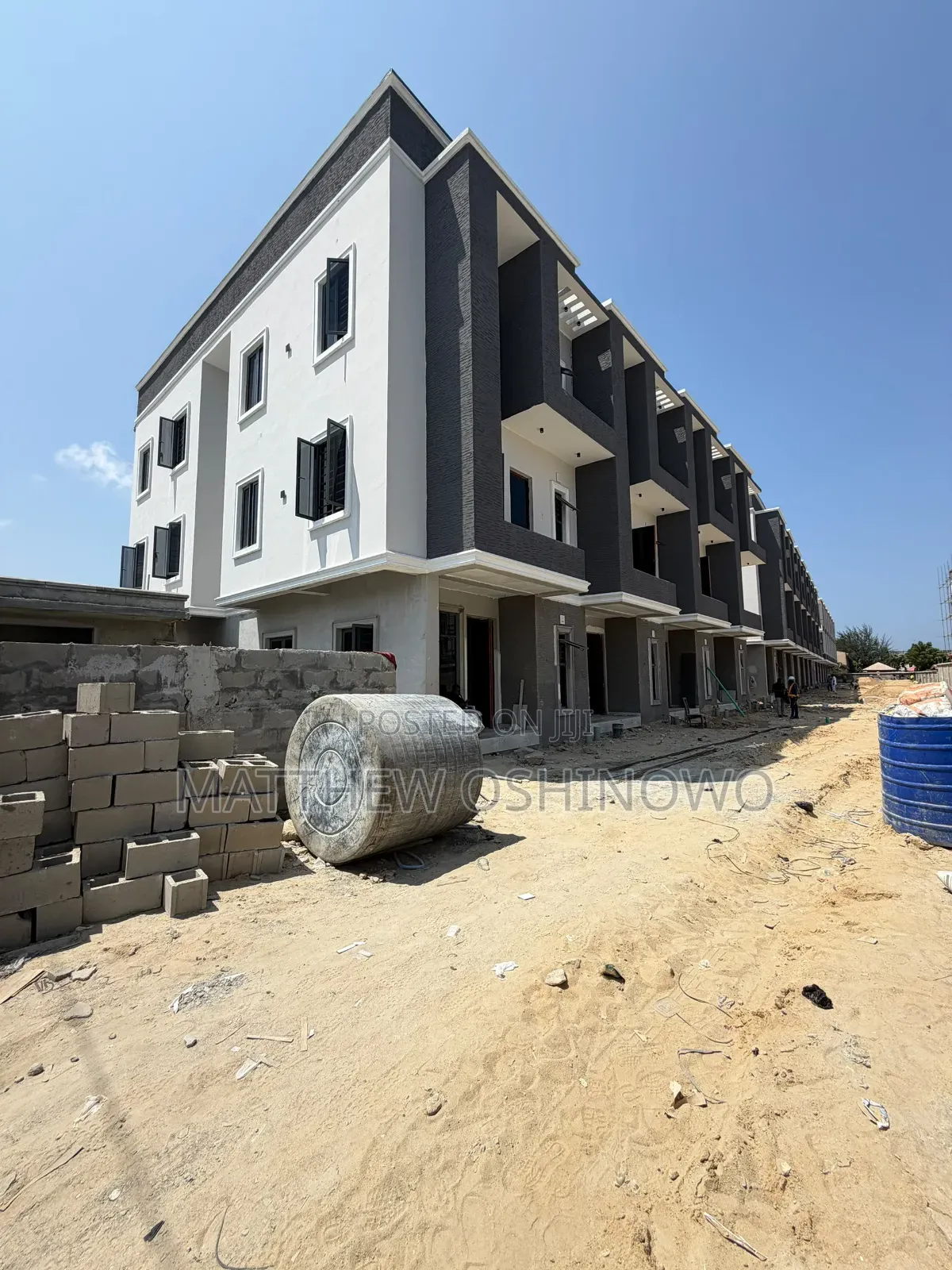 Furnished 4bdrm Duplex in Lekki for sale in Lekki Phase 1