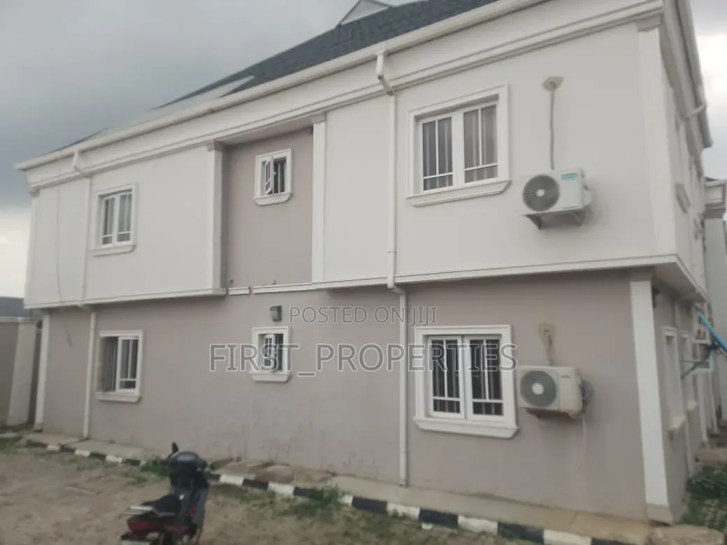 Furnished 3bdrm Block of Flats in Podo, Ibadan for sale in Ibadan
