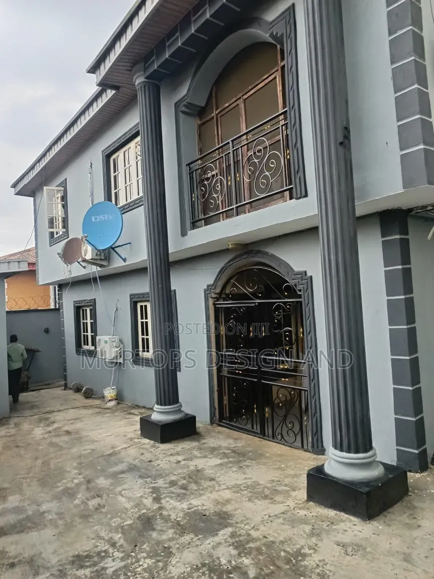 3bdrm Duplex in Awoyaya for sale in Awoyaya