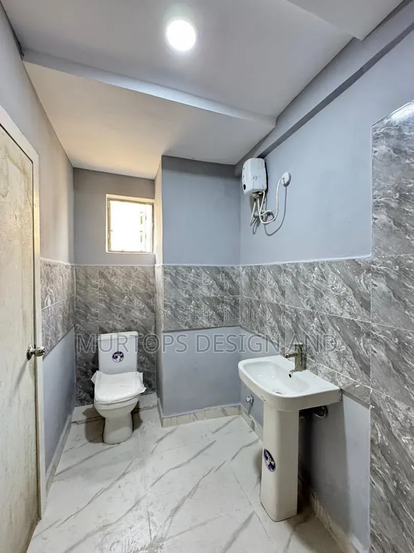 3bdrm Apartment in Papa Ajao / Surulere for Sale in Papa Ajao / Surulere