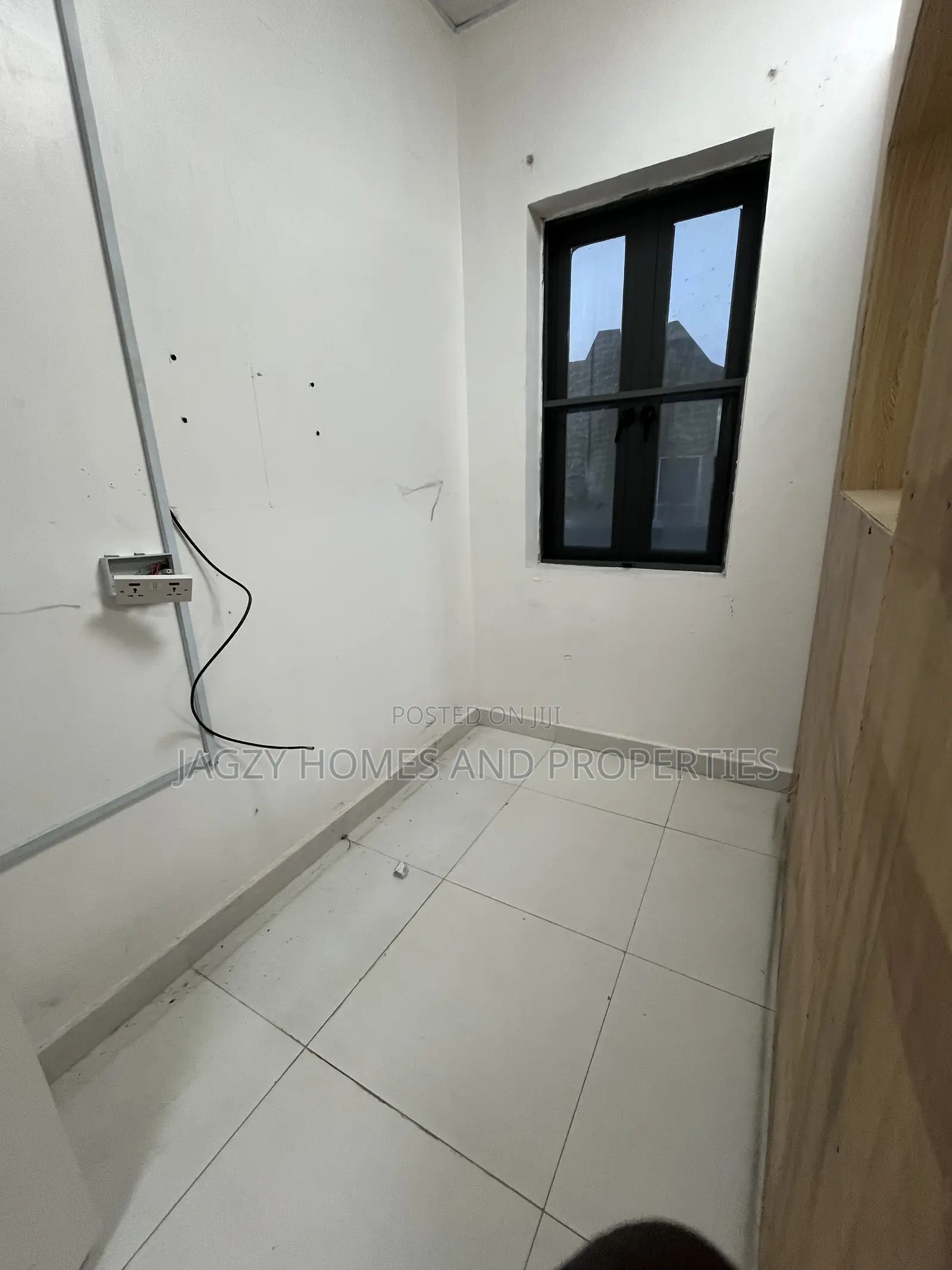Available Office Space for Rent in Lekki Phase 1