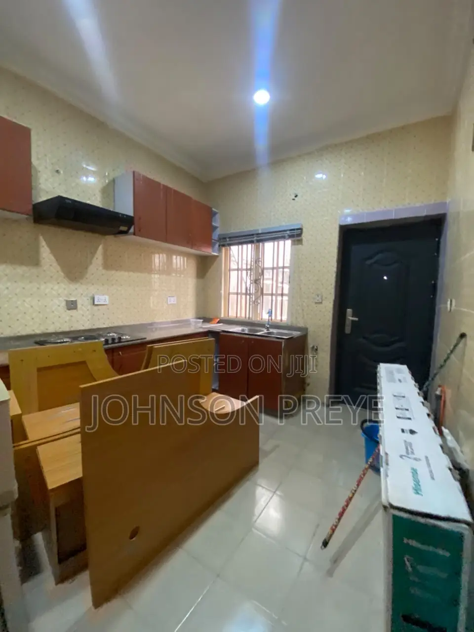 3bdrm Duplex in Lekki Phase 1 Proper for rent in Lekki Phase 1