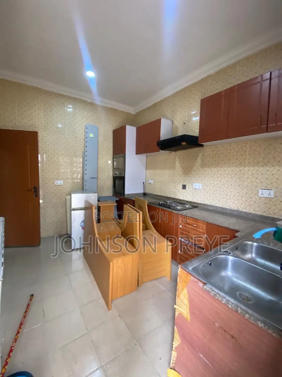 3bdrm Duplex in Lekki Phase 1 Proper for rent in Lekki Phase 1