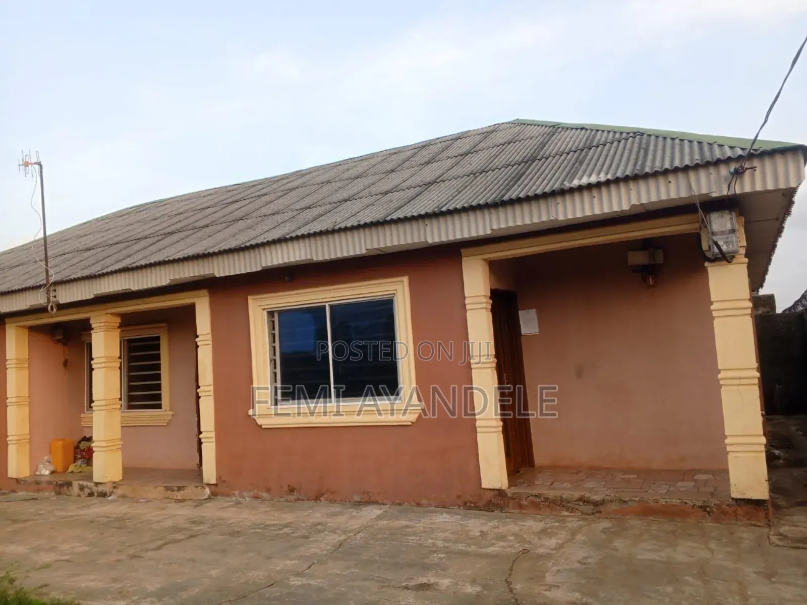 Furnished 1bdrm Apartment in Agunfoye Estate, Igbogbo for rent in Igbogbo