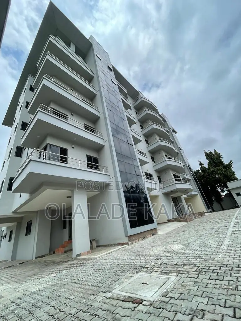 3bdrm Apartment in Old Ikoyi for rent in Old Ikoyi
