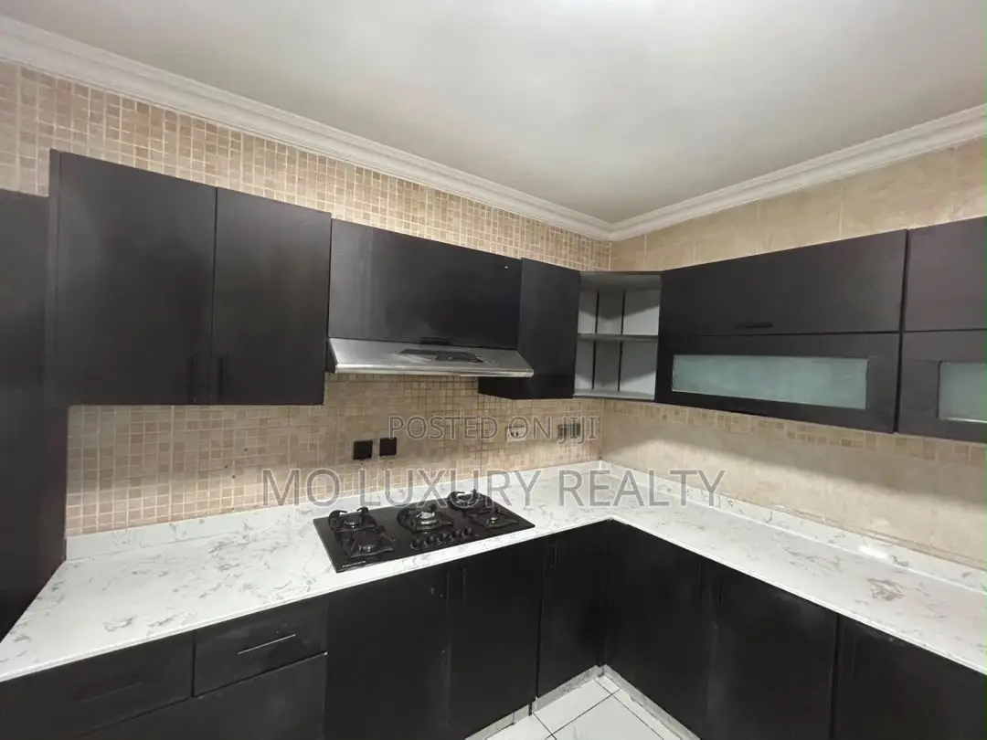 3bdrm Apartment in Ikoyi for rent in Ikoyi