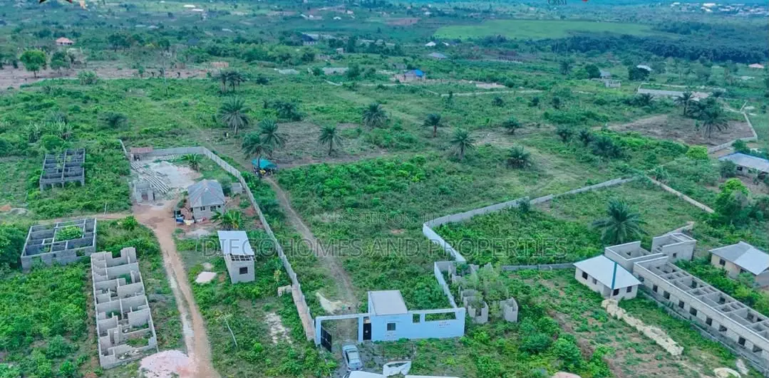 Affordable Land for Sale Emuren , Ikorodu, Ogun in Ikorodu