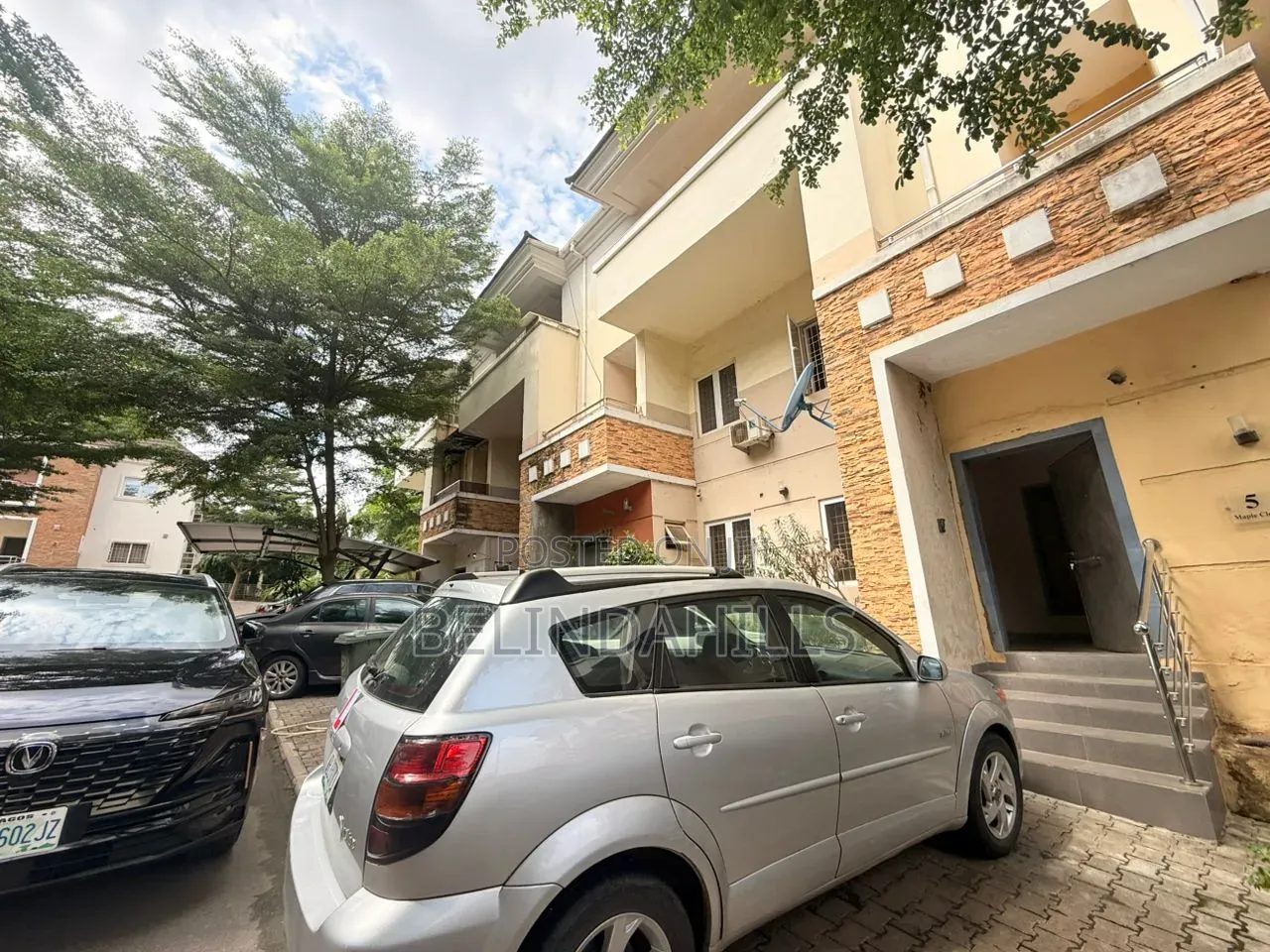 4bdrm Townhouse / Terrace in Apo Resettlement for rent in Apo Resettlement