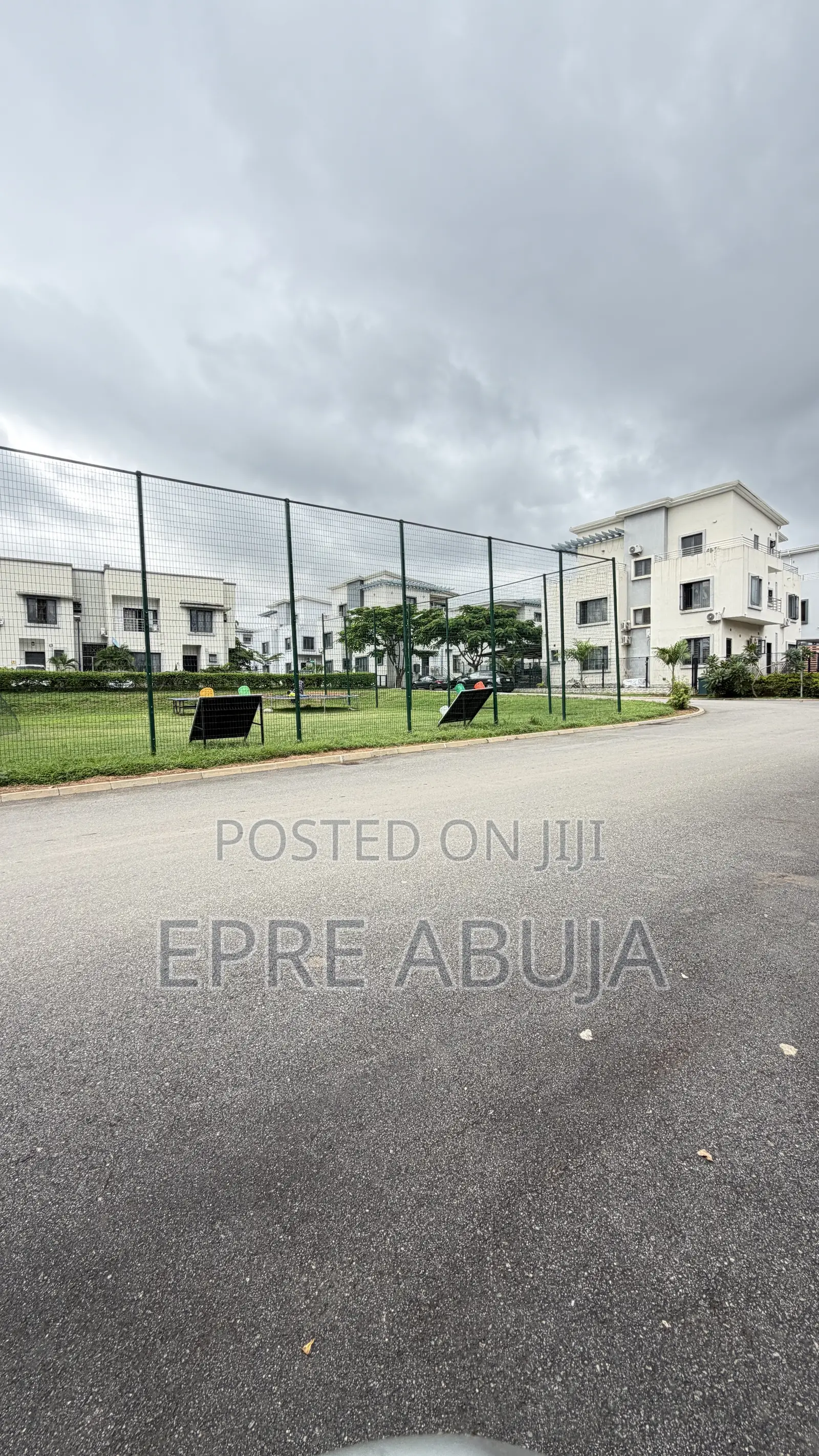 7bdrm Duplex in Apo District for rent in Apo District
