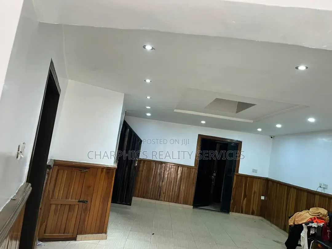 9 Bedroom Commercial Space CMD Road in GRA Phase 2 Shangisha