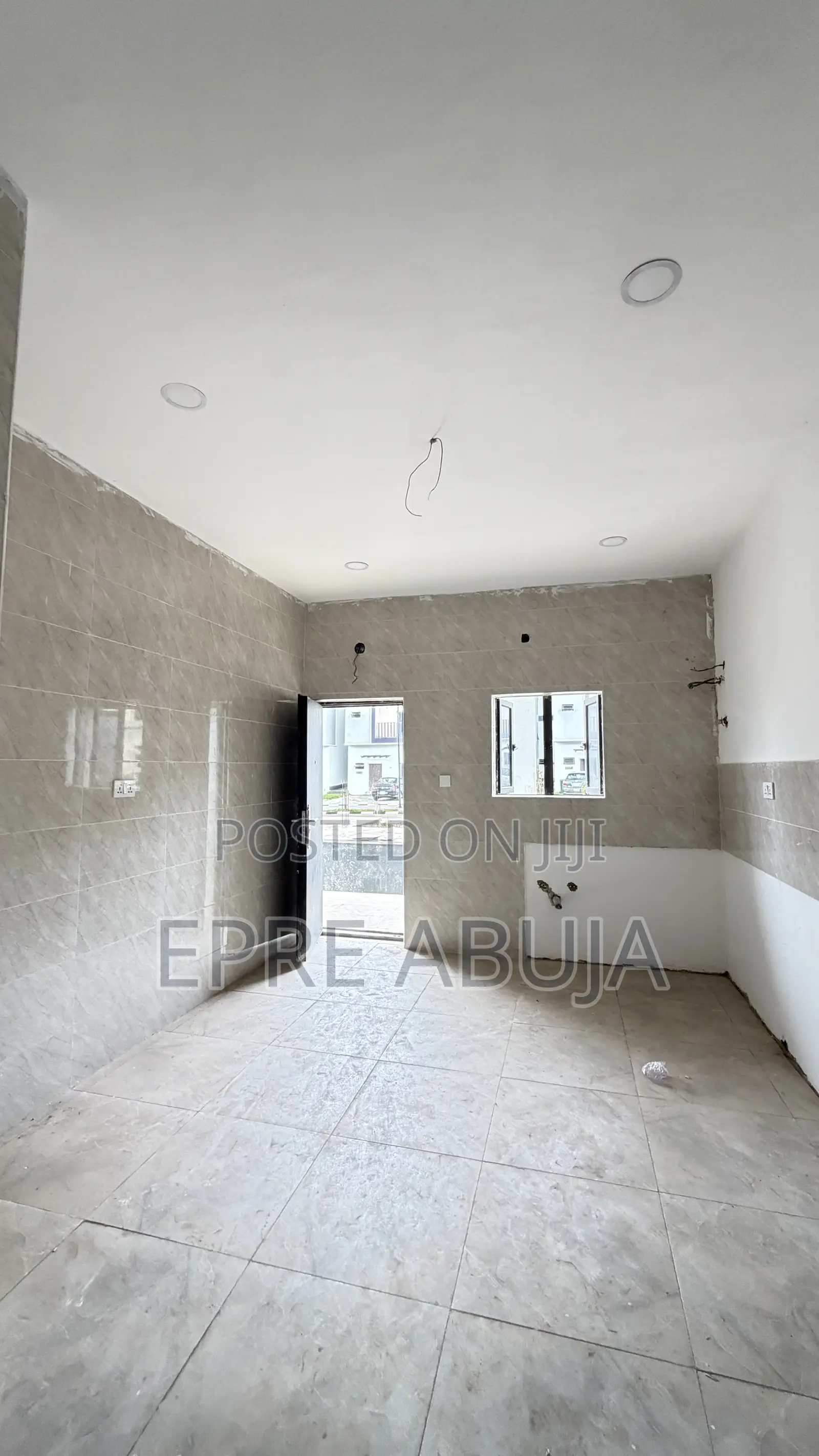 3bdrm Apartment in Apo Dutse for sale in Apo District
