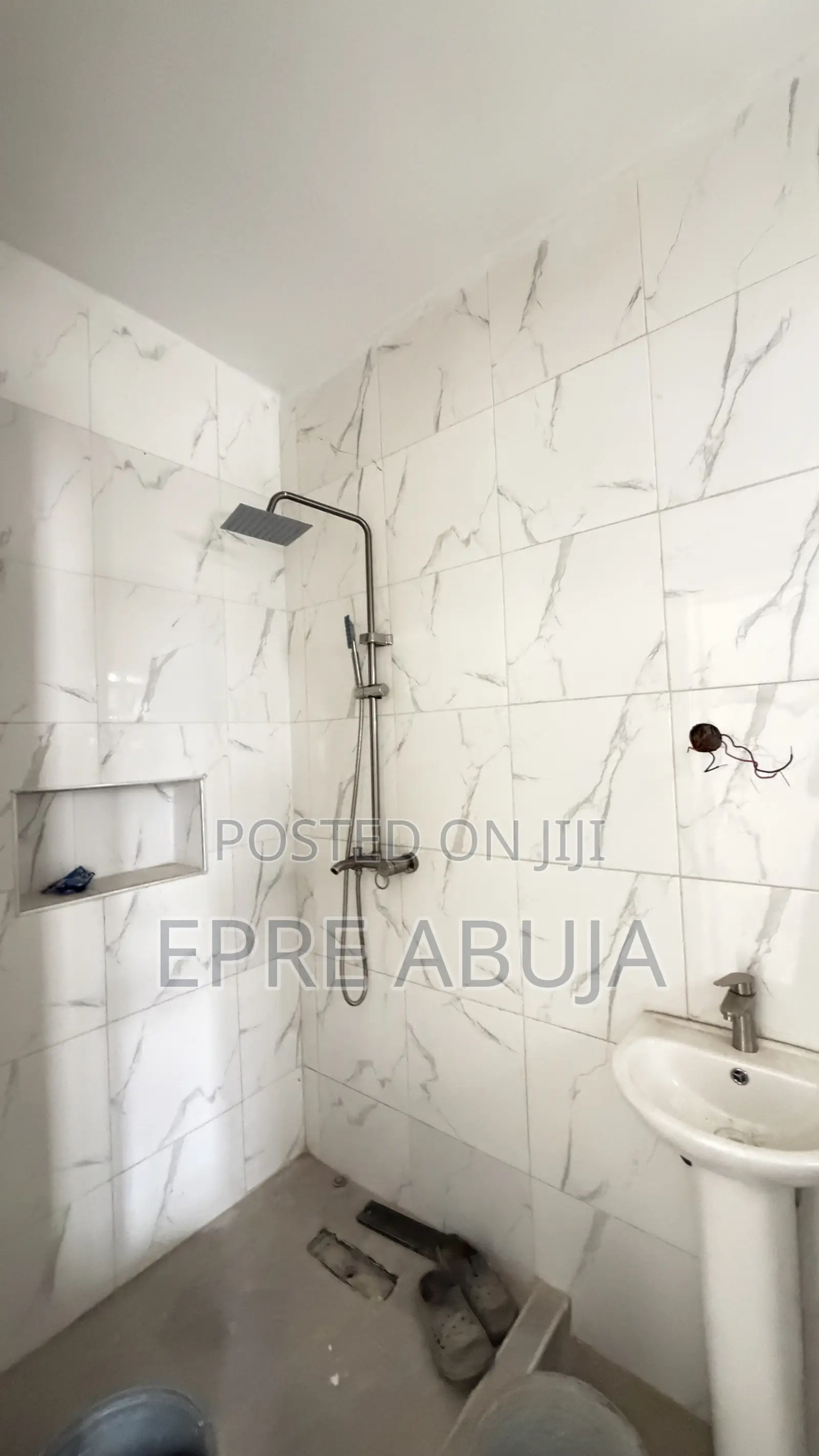 3bdrm Apartment in Apo Dutse for sale in Apo District