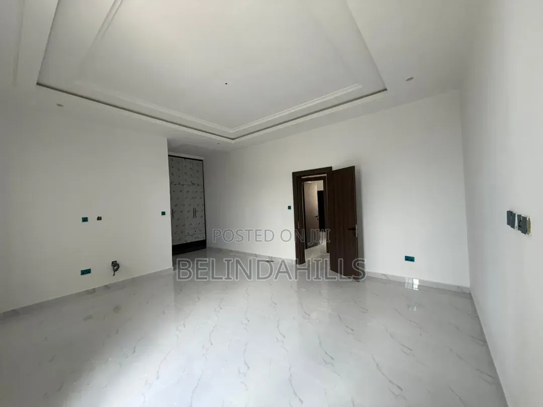 4bdrm Townhouse/Terrace in Apo Resettlement for sale in Apo Resettlement