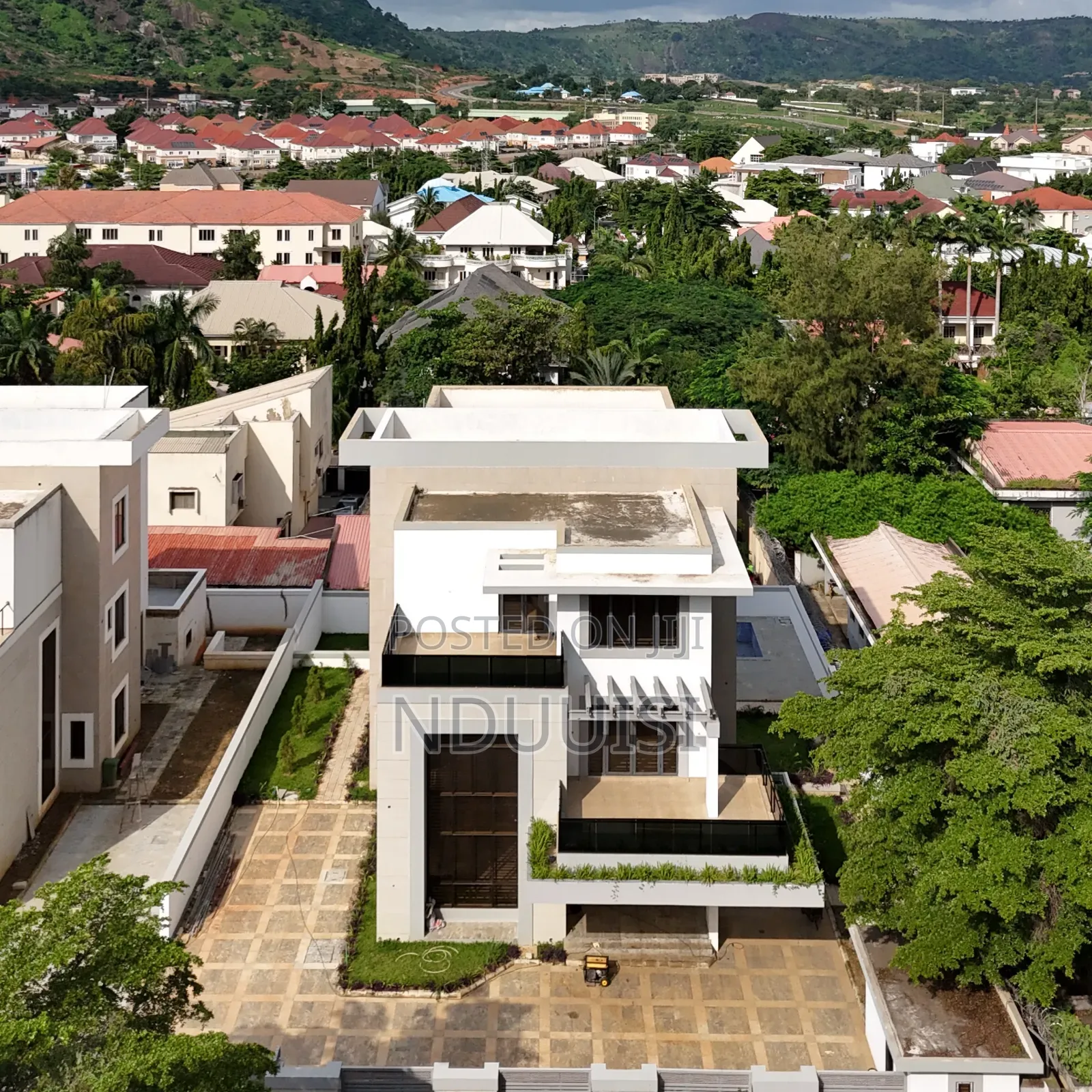 6bdrm Duplex in Maitama for sale in Maitama