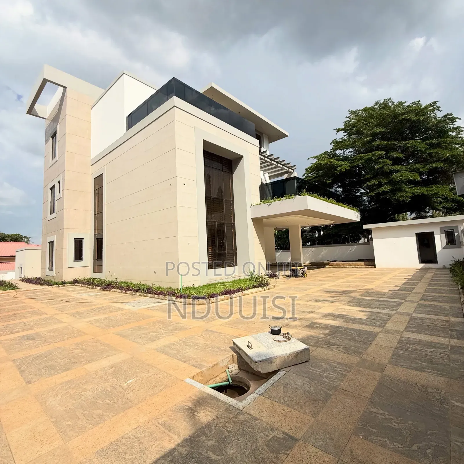 6bdrm Duplex in Maitama for sale in Maitama