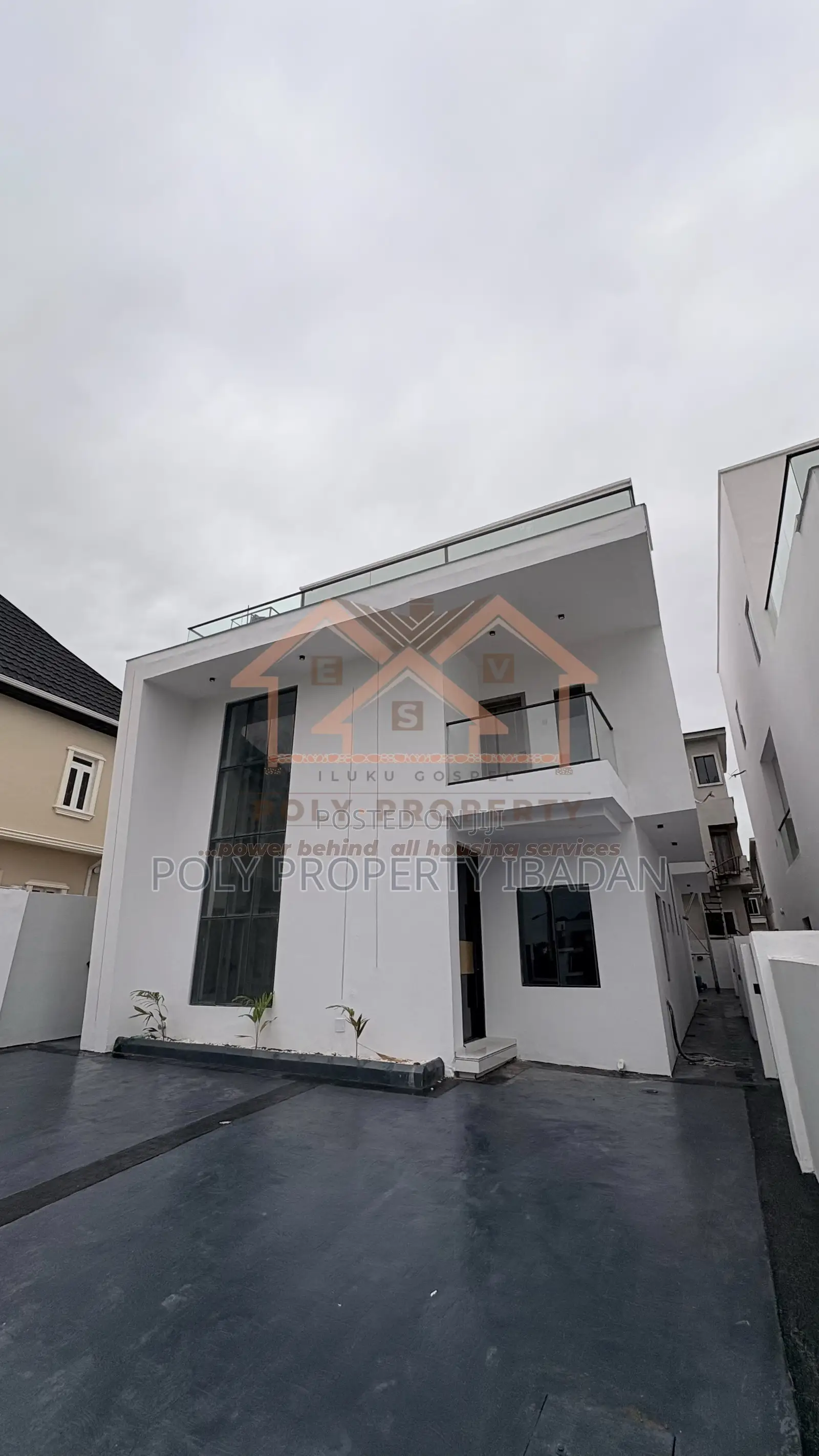 4bdrm Penthouse in Carlton Gate Estate, Ibadan for sale in Ibadan