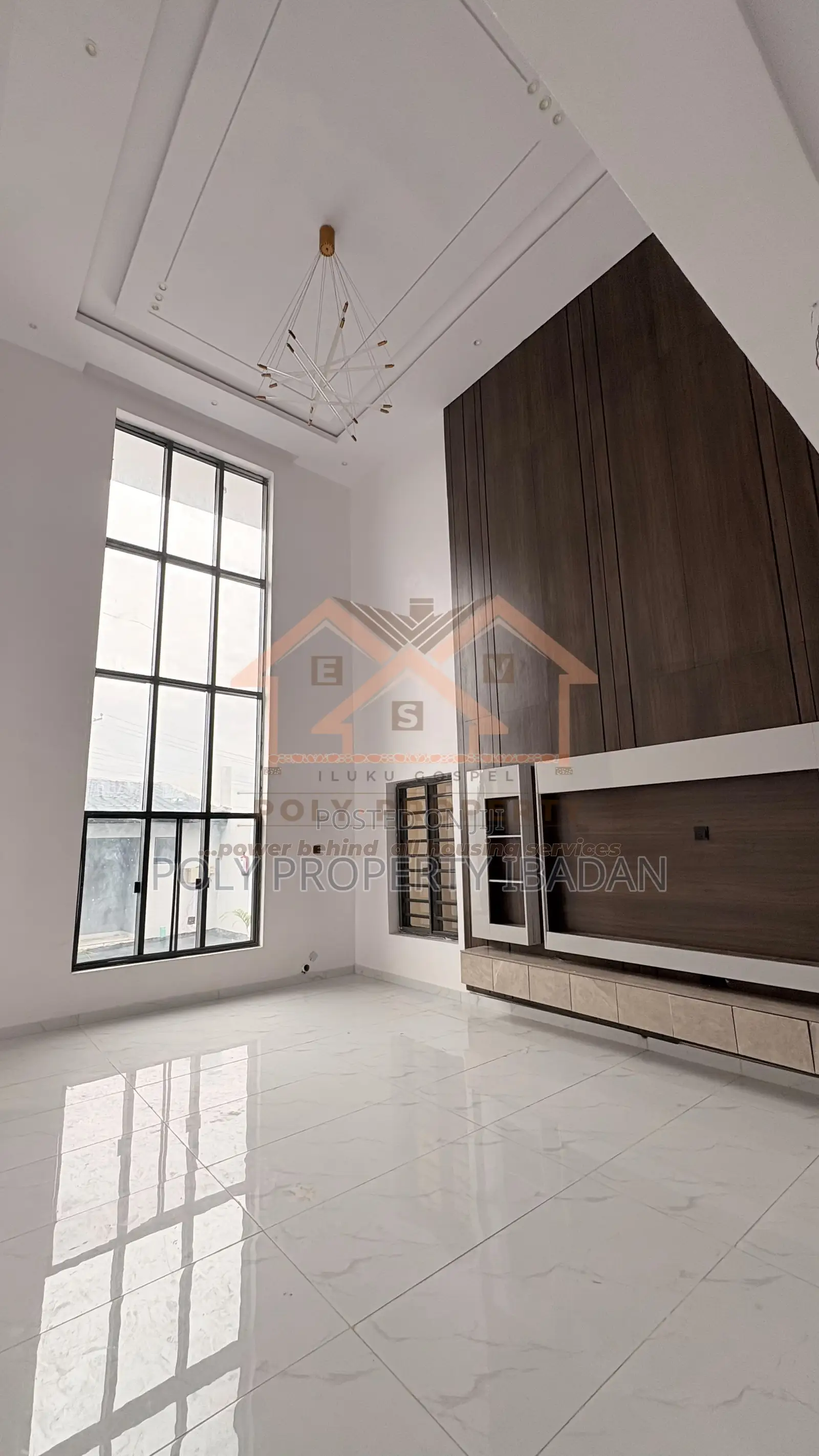 4bdrm Penthouse in Carlton Gate Estate, Ibadan for sale in Ibadan