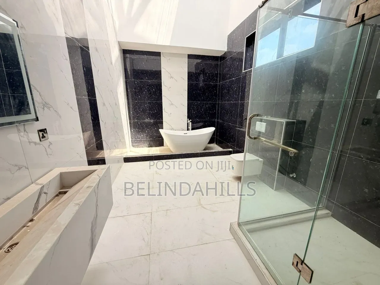 5bdrm Duplex in Katampe Extension for sale in Katampe Extension
