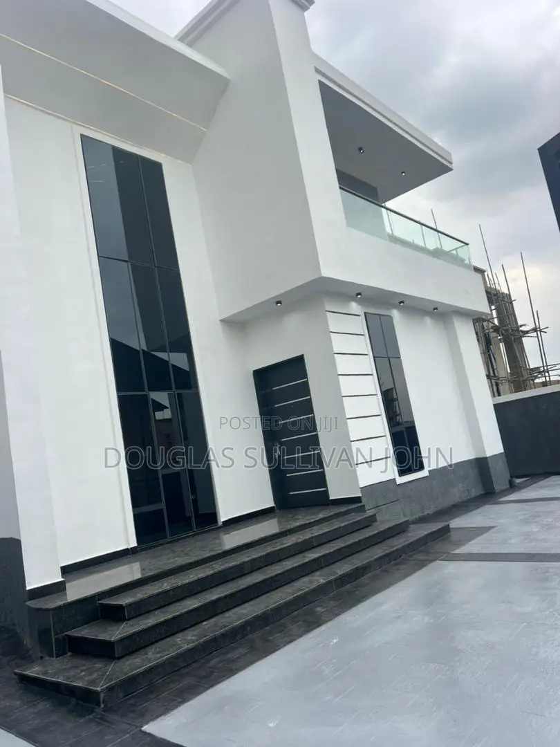 Furnished 5bdrm Duplex in New Enugu for sale in Enugu