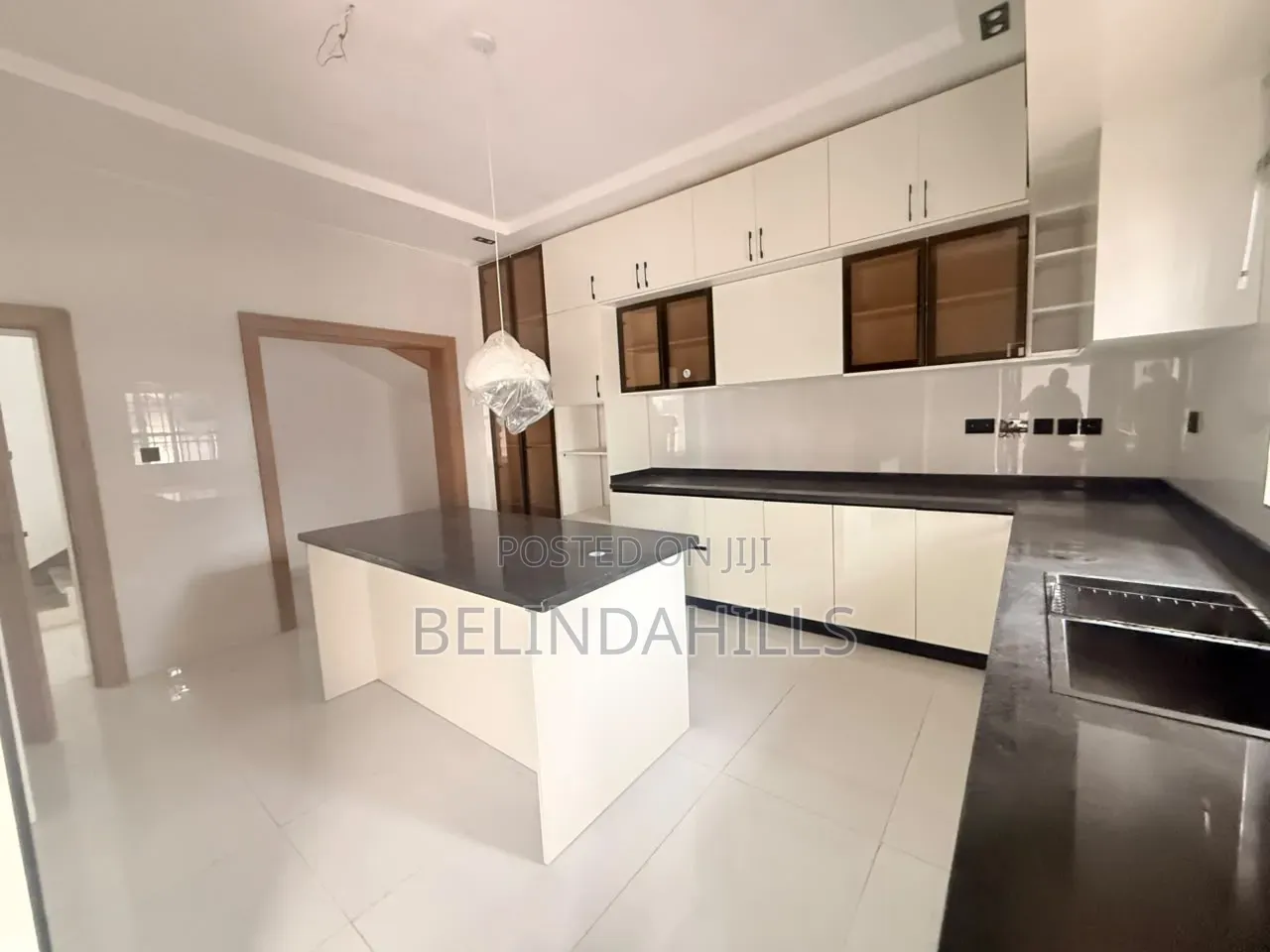 5bdrm Duplex in Kado for sale in Kado