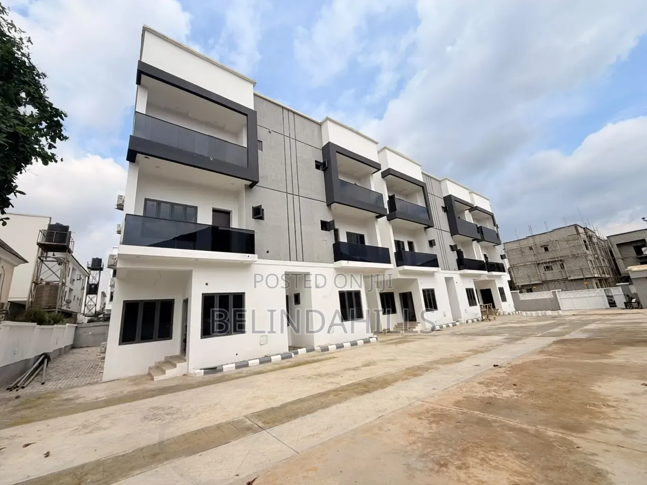 4bdrm Townhouse/Terrace in Kado for sale in Kado