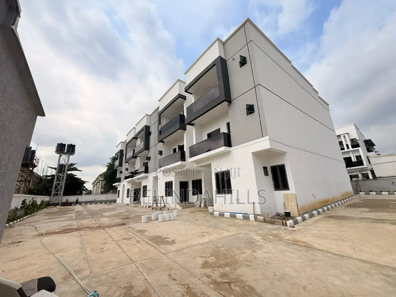 4bdrm Townhouse/Terrace in Kado for sale in Kado
