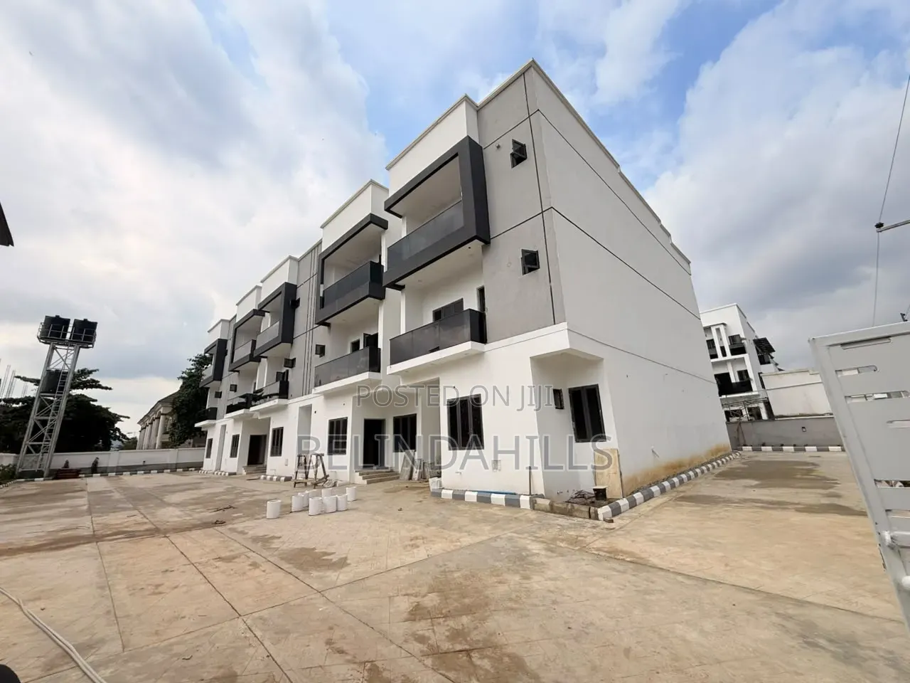 4bdrm Townhouse/Terrace in Kado for sale in Kado