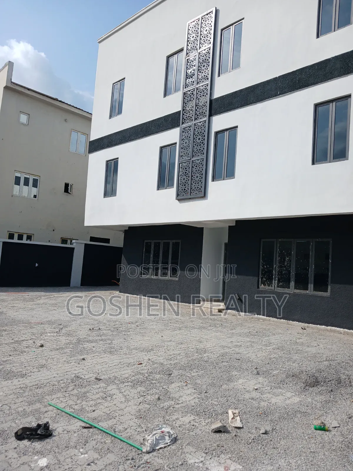 4bdrm Townhouse/Terrace in Jahi for sale in Jahi