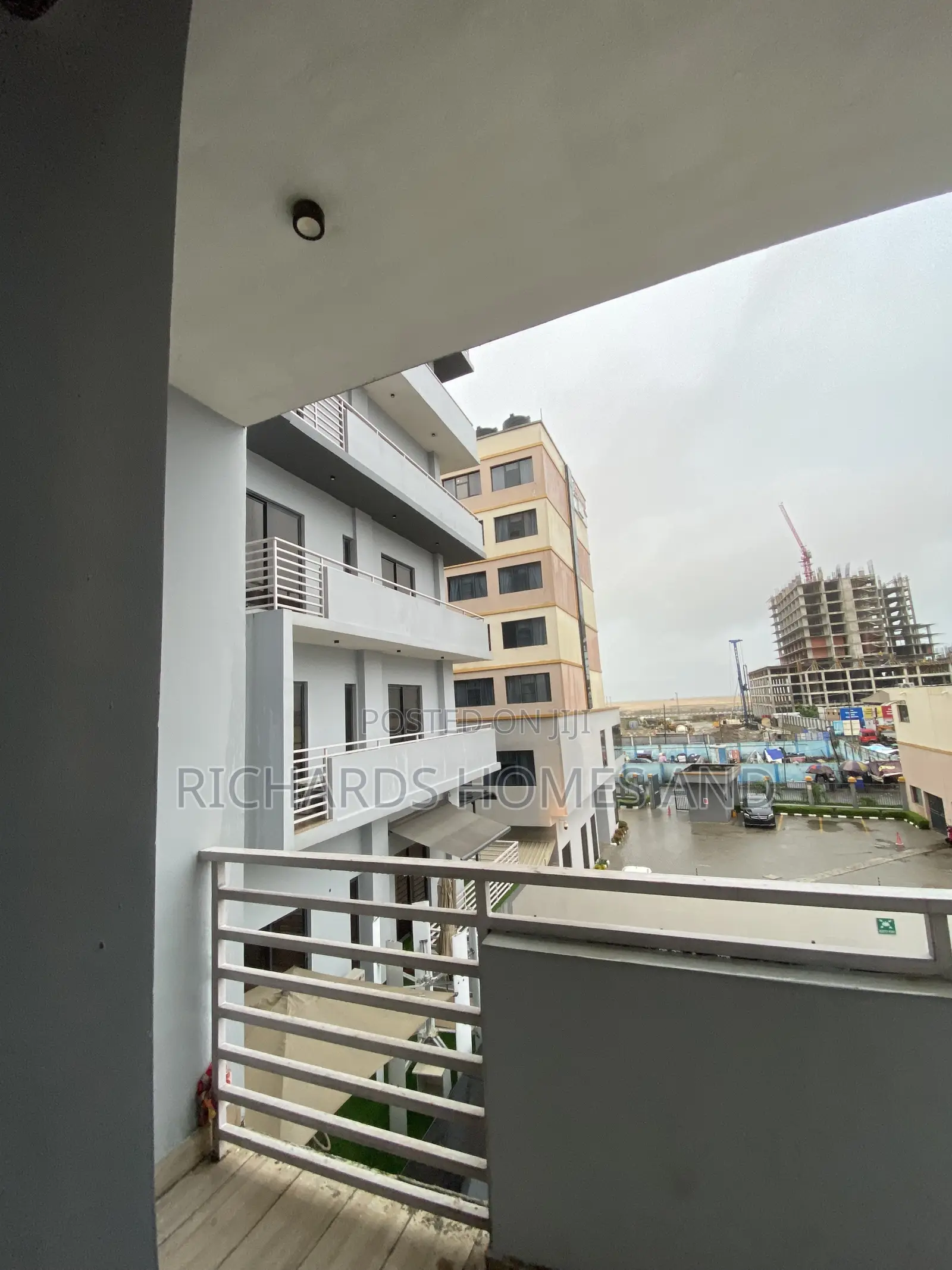 3bdrm Apartment in Victoria Island Extension for rent in Victoria Island Extension