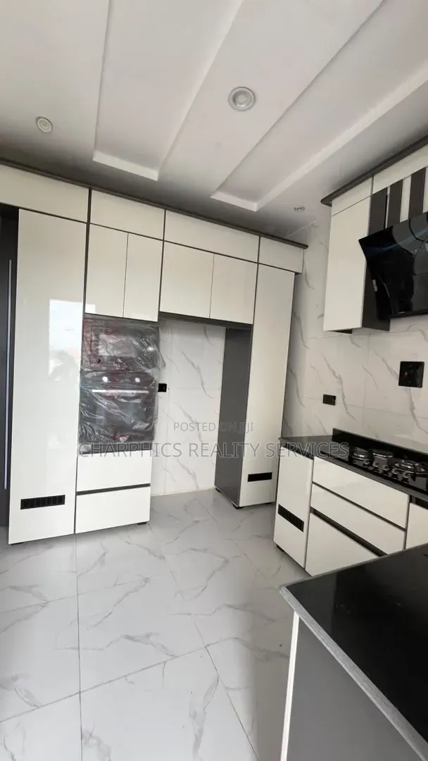 2bdrm Apartment in Igbo-efon for rent in Igbo-efon