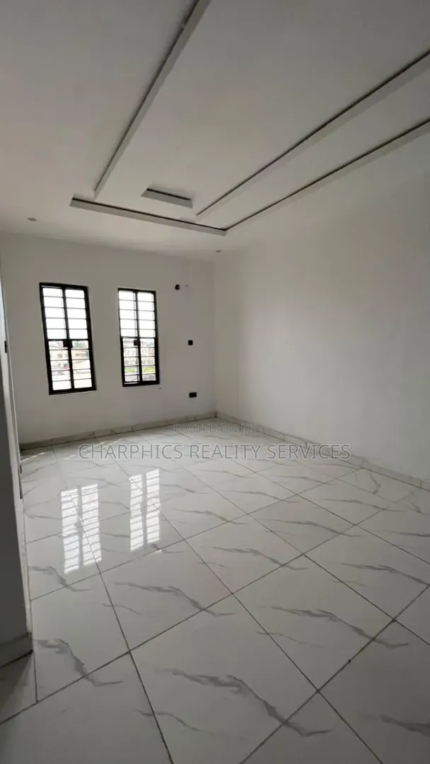 2bdrm Apartment in Igbo-efon for rent in Igbo-efon