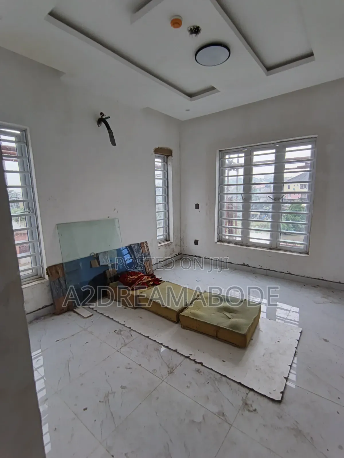 5bdrm Duplex in Gbagada, Millenuim/UPS for sale in Millenuim/UPS