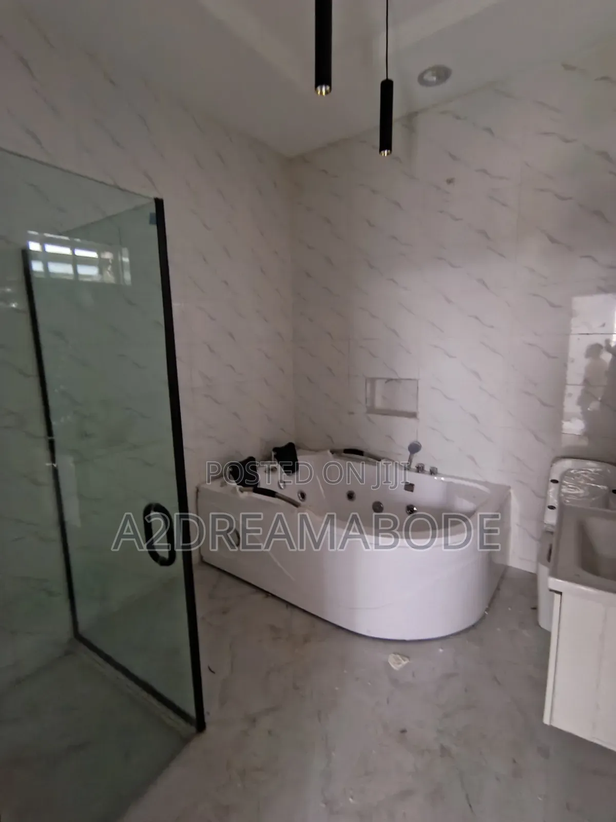 4bdrm Duplex in Gbagada, Millenuim/UPS for sale in Millenuim/UPS