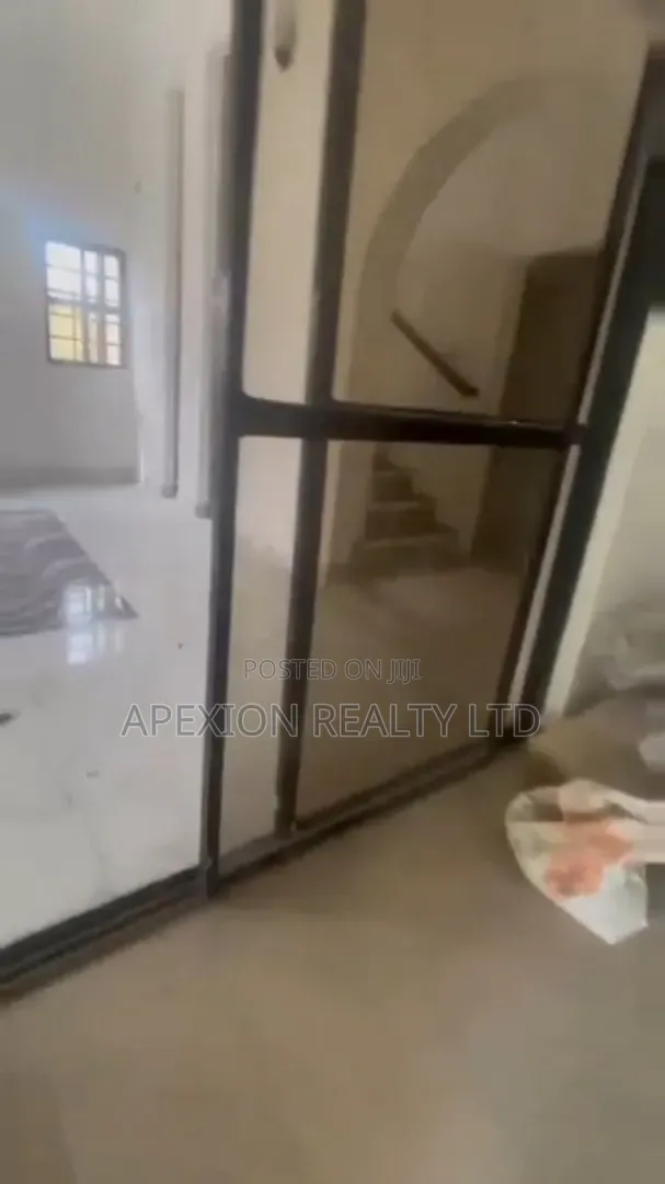 5bdrm Duplex in Mopol 19 Estate, GRA Phase 2 / Port-Harcourt for rent in GRA Phase 2 / Port-Harcourt