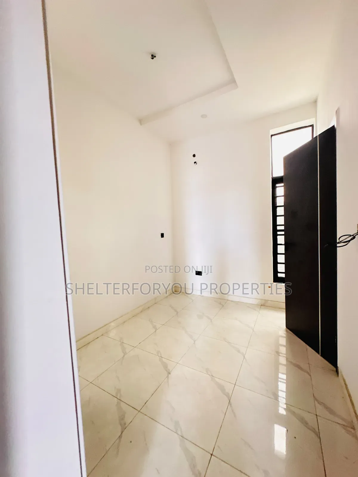 4bdrm Duplex in Ikota for rent in Ikota