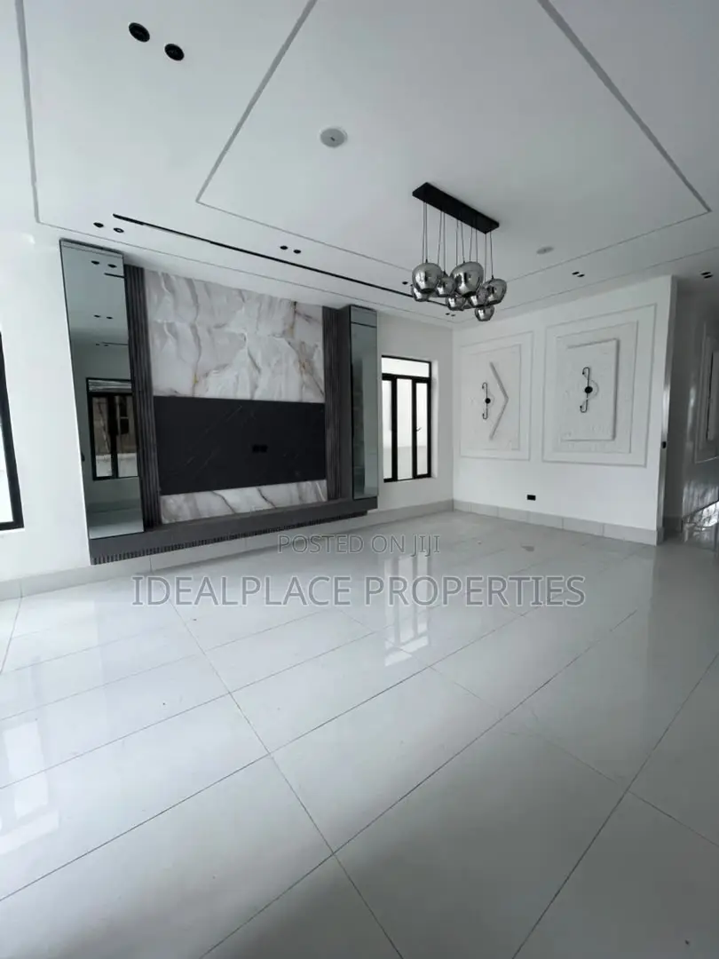 5bdrm Duplex in VGC / Ajah for sale in VGC / Ajah