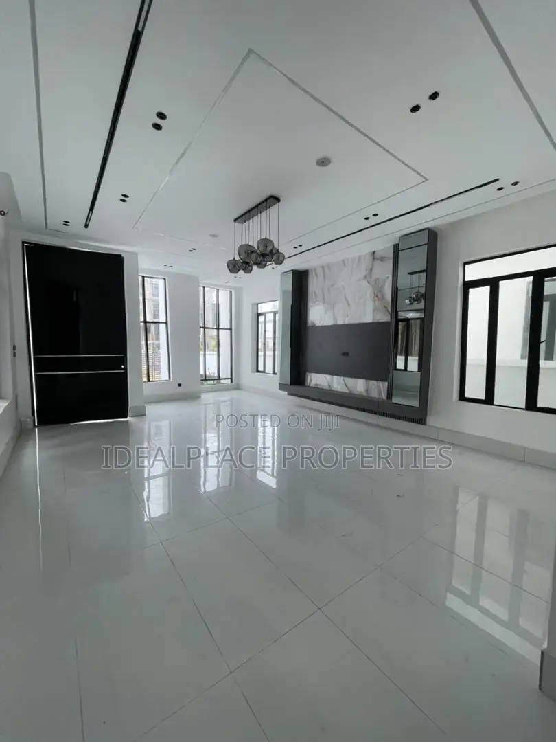 5bdrm Duplex in VGC / Ajah for sale in VGC / Ajah