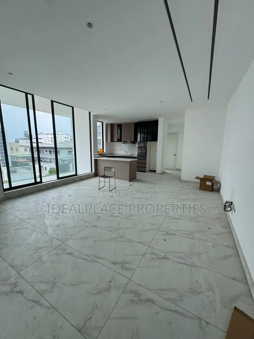 2bdrm Apartment in Lekki Phase 1 for sale in Lekki Phase 1